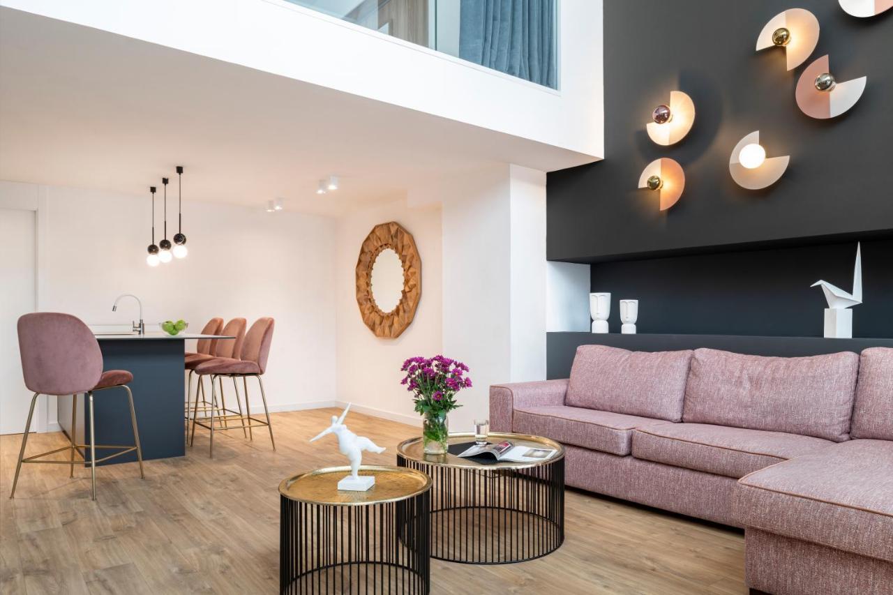 Apartment Murillo Gardens By Magno Sevilla